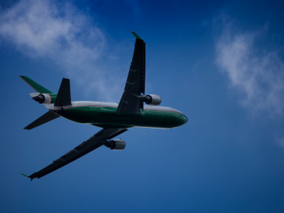 Conhecimento de Embarque Aéreo (AWB): O Documento Essencial no Transporte Internacional de Cargas